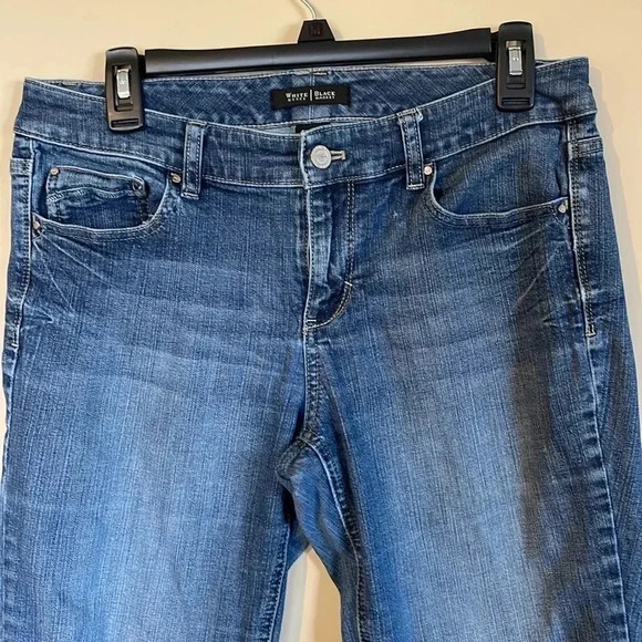 White House Black Market Blanc Bootcut Low Rise Women’s 6S Denim Jeans - Picture 2 of 10